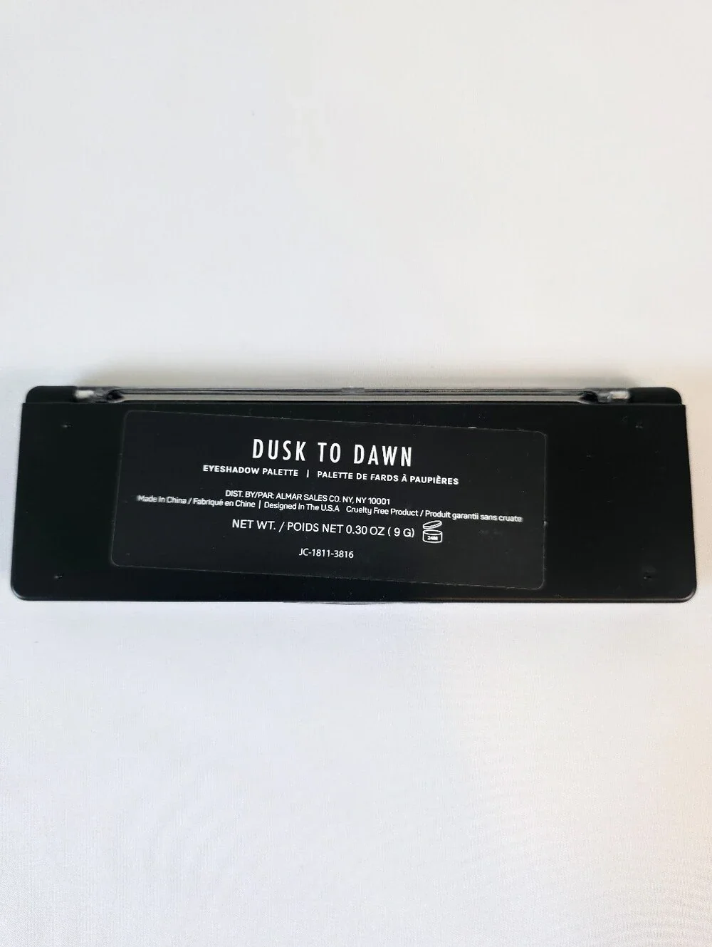 Tahari Beauty Dusk To Dawn Eyeshadow Palette New Matte Metallic Cosmetic Pigment